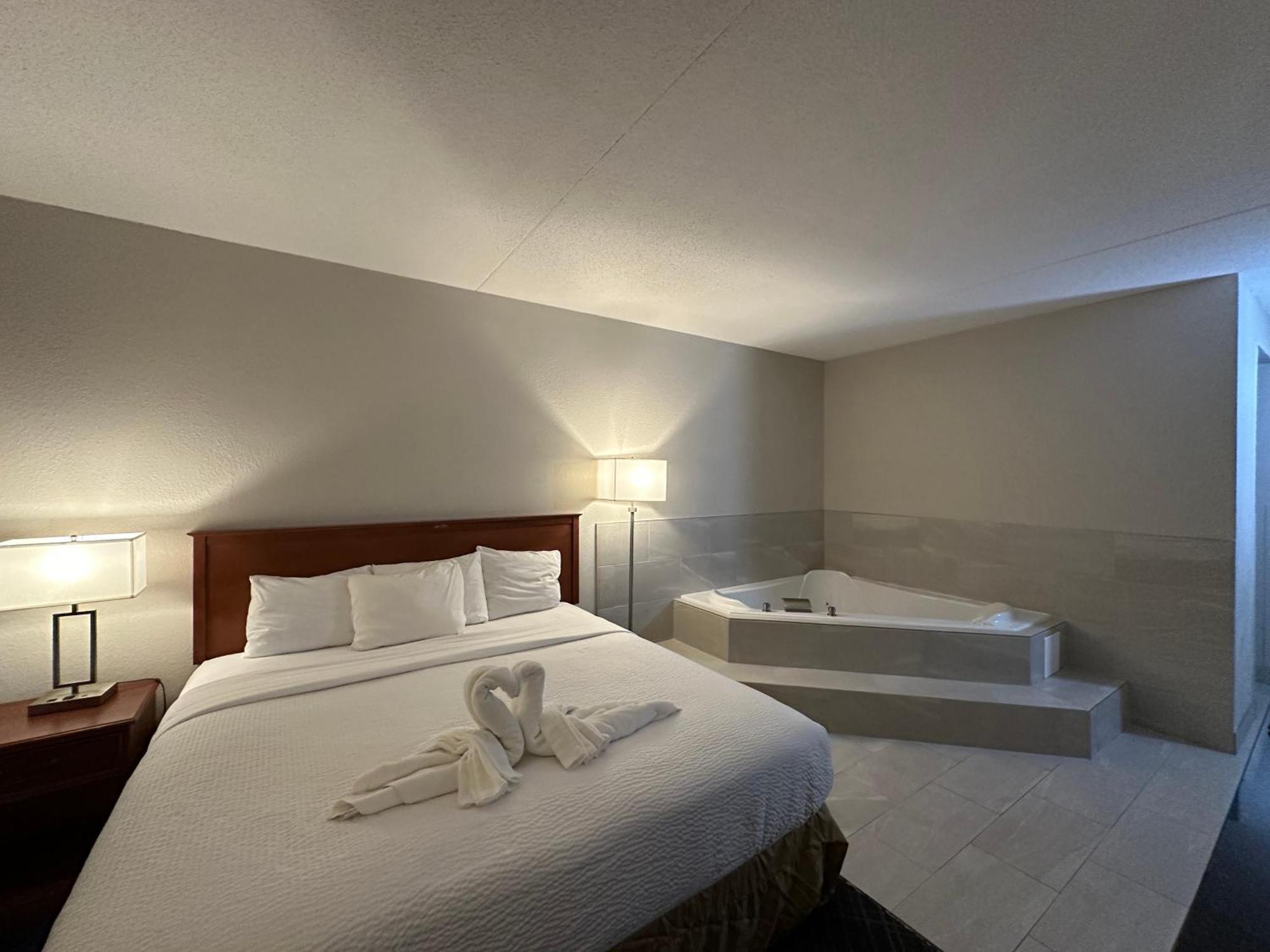 Baymont By Wyndham Indianapolis South Hotel Екстериор снимка