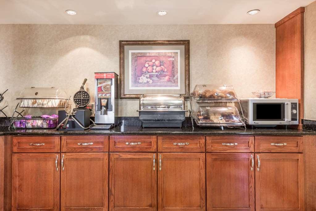 Baymont By Wyndham Indianapolis South Hotel Съоръжения снимка