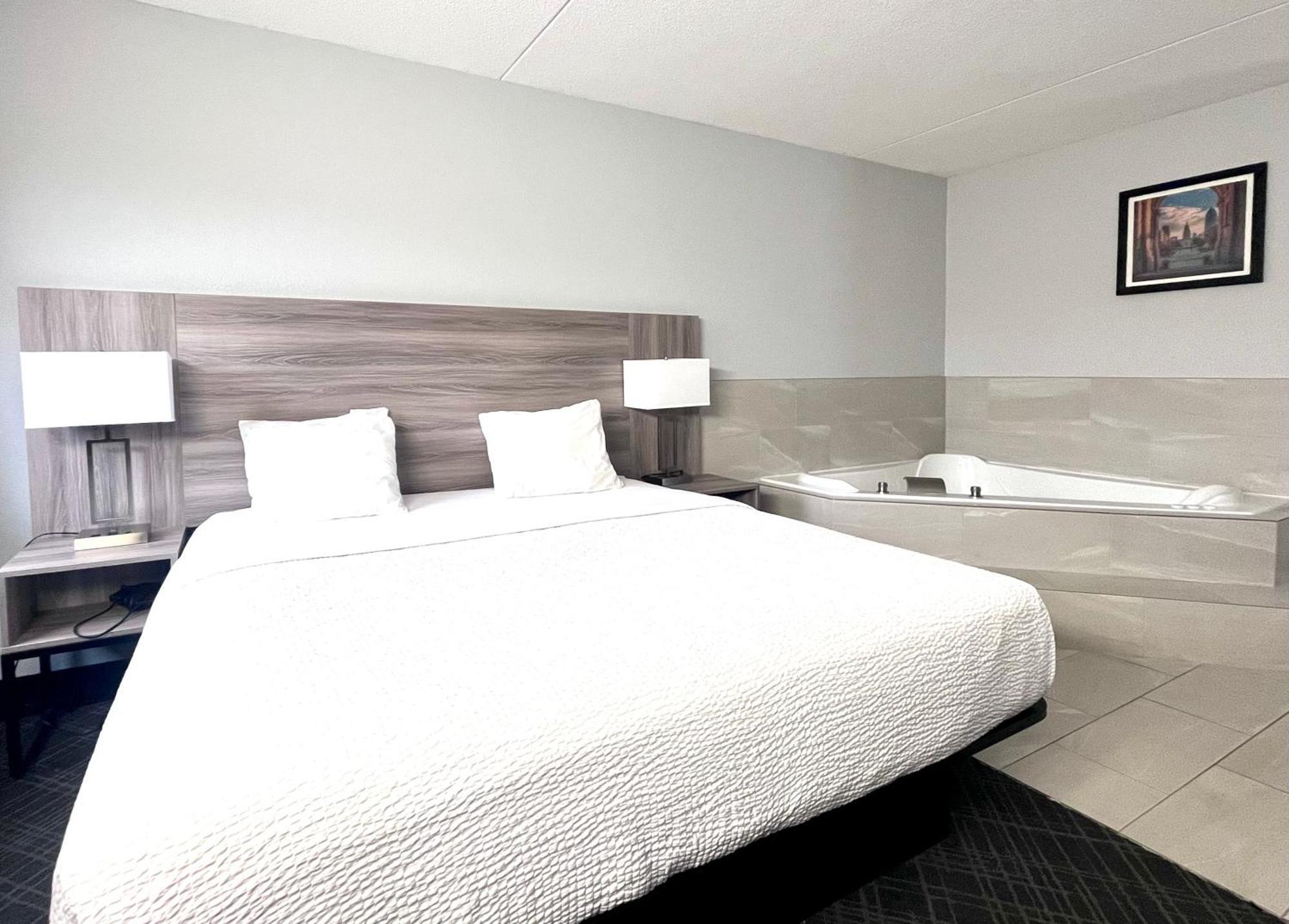 Baymont By Wyndham Indianapolis South Hotel Екстериор снимка